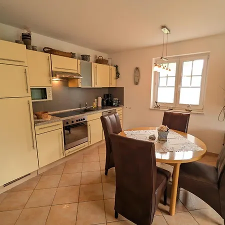 Up Reede Апартаменты Вустров